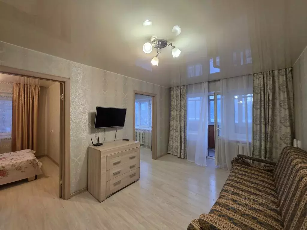 3-к кв. Коми, Сыктывкар ул. Карла Маркса, 180 (47.2 м) - Фото 1