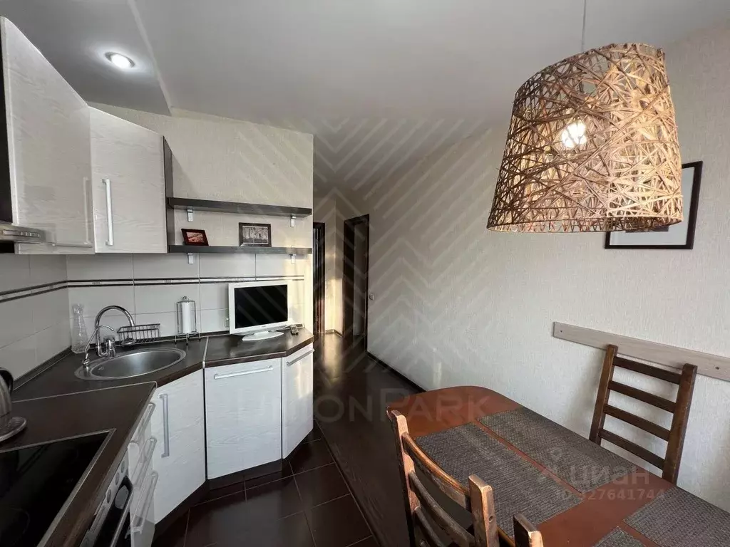 2-к кв. Челябинская область, Челябинск ул. Курчатова, 18А (52.3 м) - Фото 2