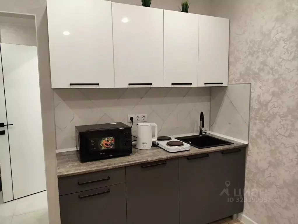 Студия Тюменская область, Тюмень Полевая ул., 117к4 (22.0 м) - Фото 1