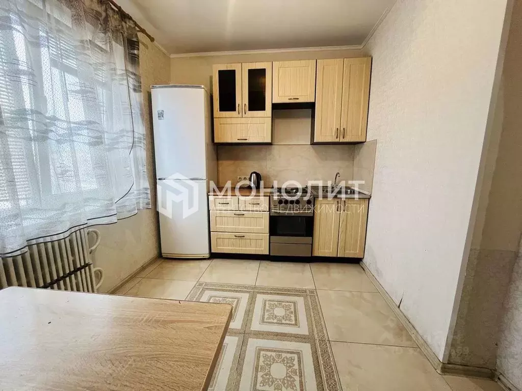 1-к кв. Белгородская область, Старый Оскол Зеленый Лог мкр, 1 (40.0 м) - Фото 2