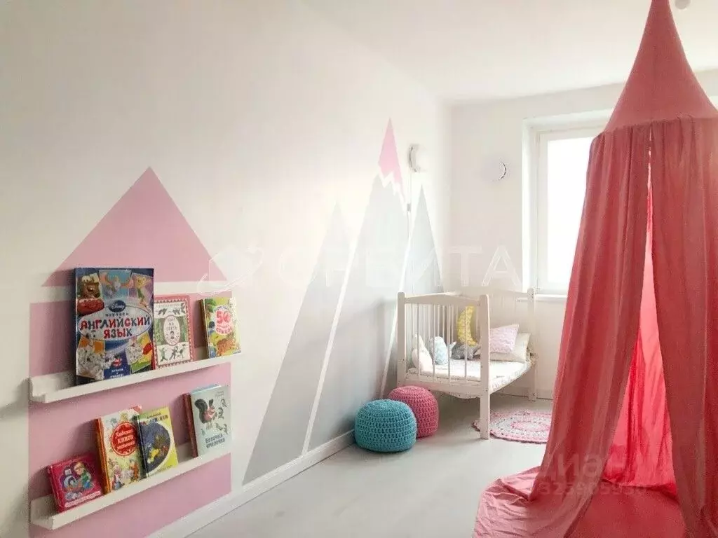 2-к кв. Тюменская область, Тюмень Кремлевская ул., 87 (66.4 м) - Фото 1