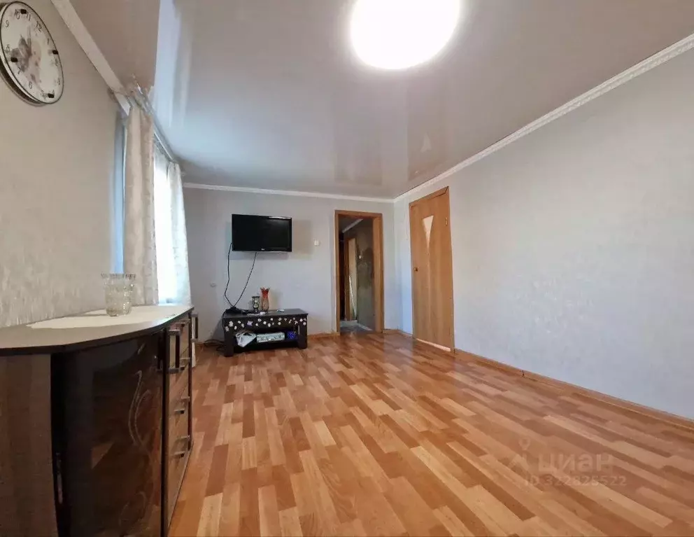 Дом в Кемеровская область, Мыски Заводская ул. (67 м) - Фото 1