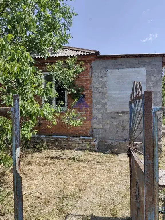 Дом в Ростовская область, Цимлянск Вокзальная ул., 50 (64 м) - Фото 1