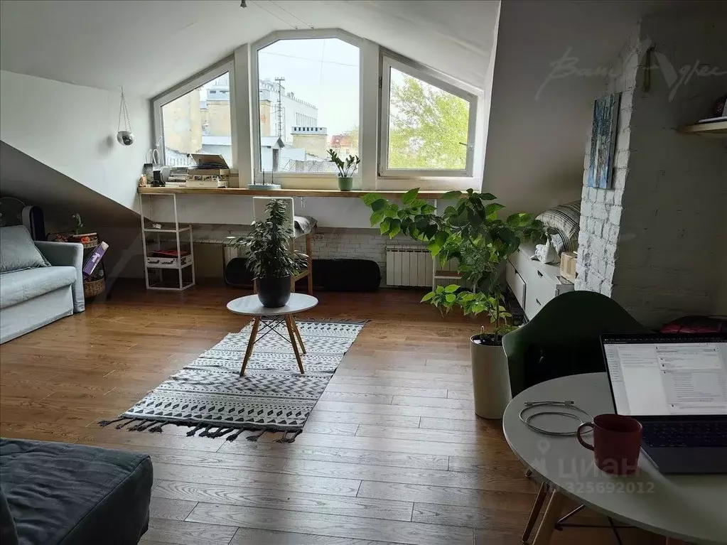 Студия Санкт-Петербург Лиговский просп., 82 (32.6 м) - Фото 0