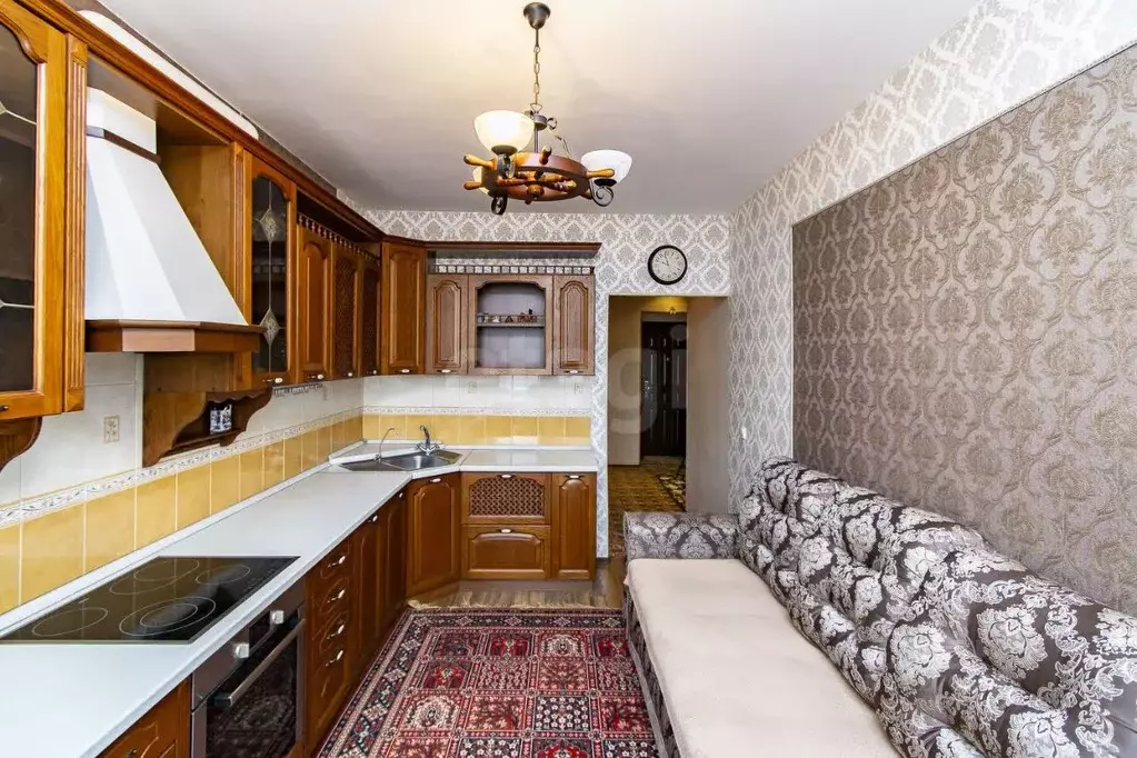 1-к кв. Тюменская область, Тюмень ул. Котельщиков, 2 (47.6 м) - Фото 1