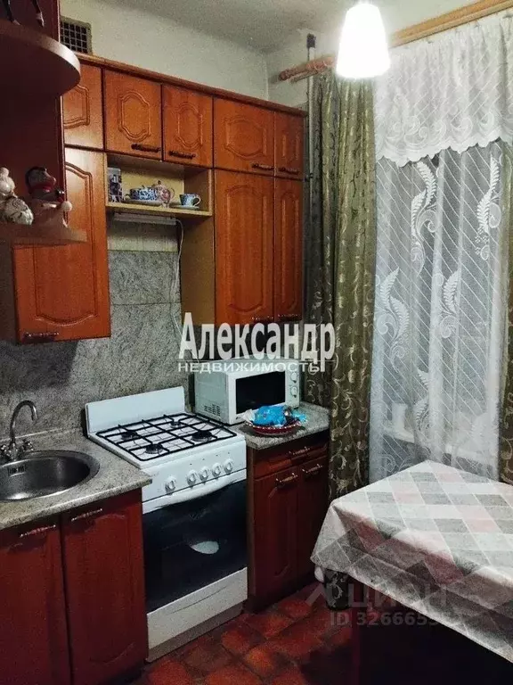 1-к кв. Санкт-Петербург 2-я Комсомольская ул., 50 (30.8 м) - Фото 1