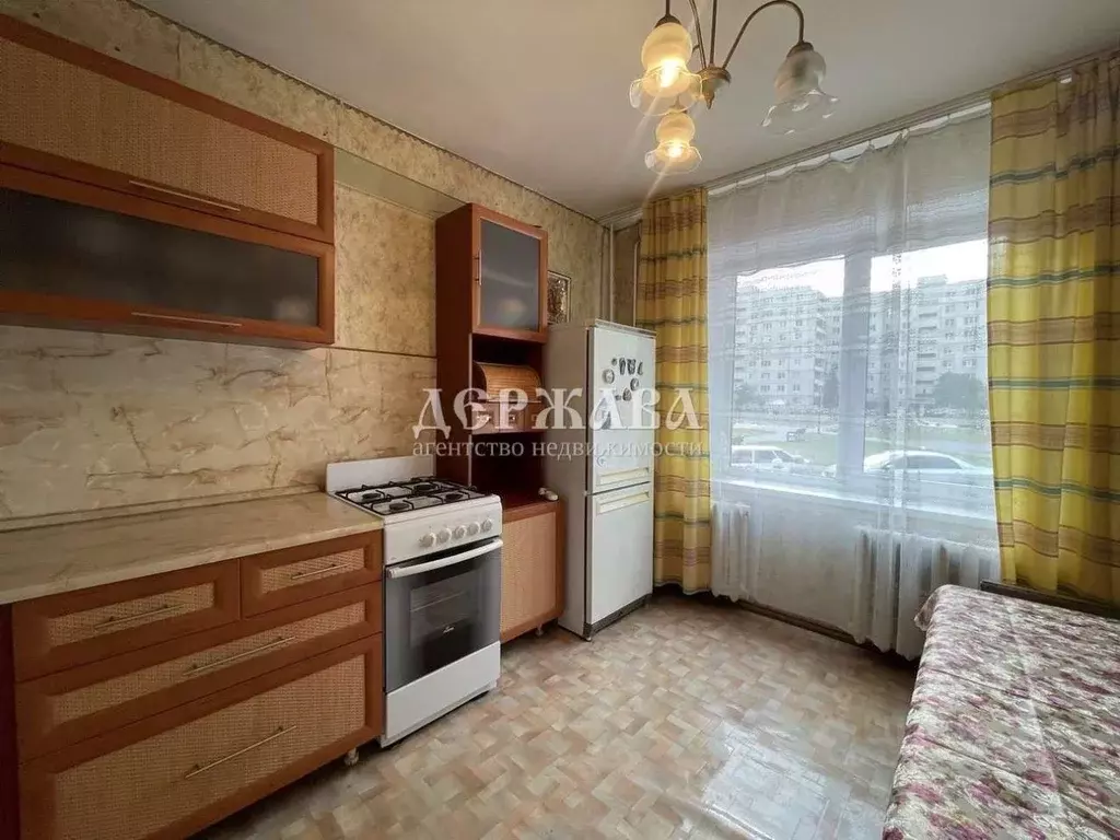 2-к кв. Белгородская область, Старый Оскол ул. Свердлова, 12 (51.3 м) - Фото 0