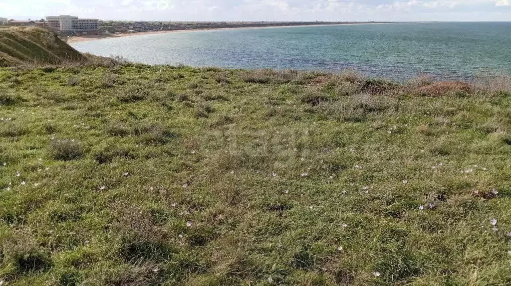 Участок в Каменское, Набережная улица (6 м) - Фото 1