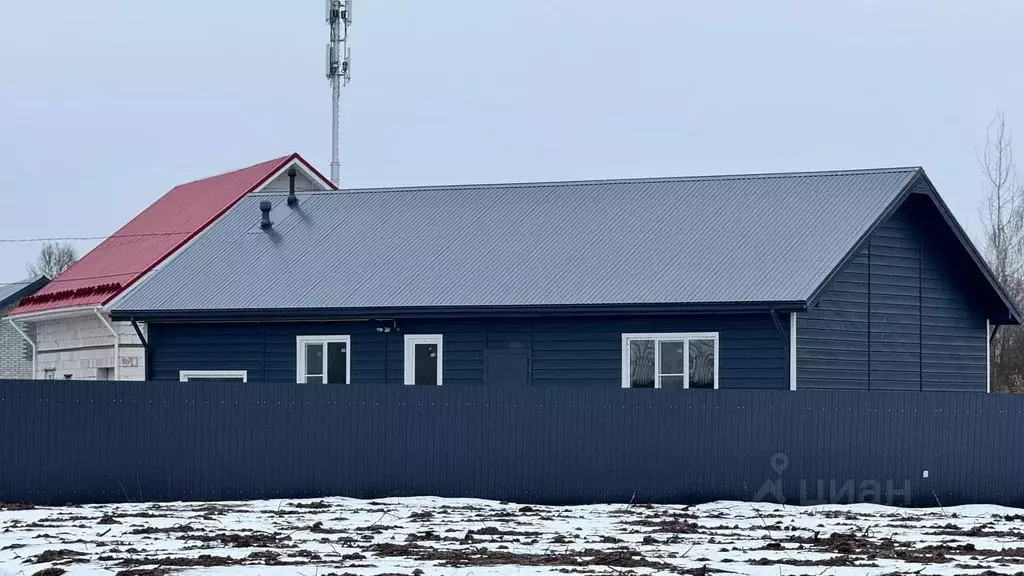 Дом в Новгородская область, Малая Вишера ул. Березовая Аллея (115 м) - Фото 1