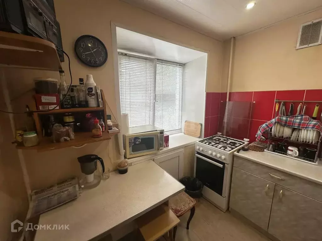 Продаётся 4-к квартира, 61.1 м - Фото 1
