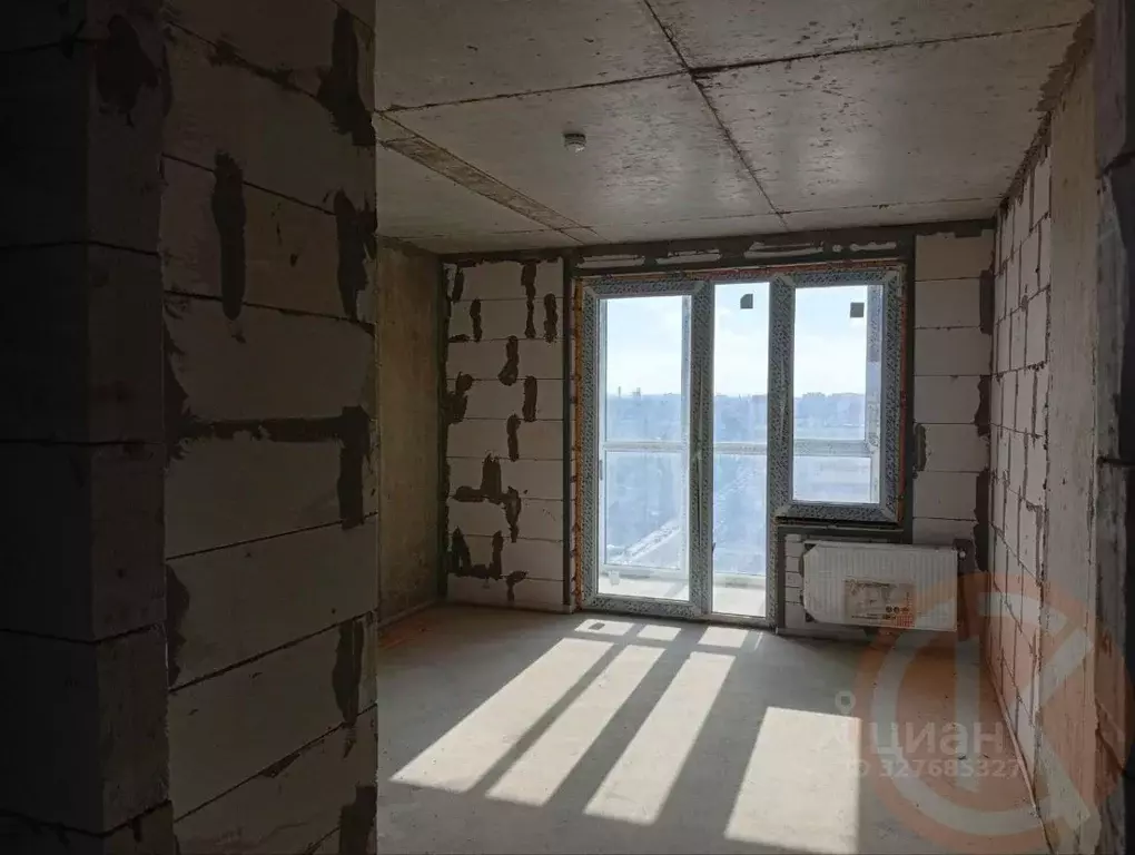 3-к кв. Крым, Симферополь ул. Набережная имени 60-летия СССР, 50к2 ... - Фото 1