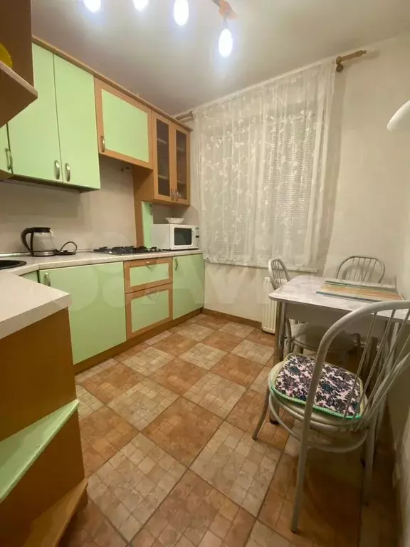 2-к. квартира, 45 м, 1/9 эт. - Фото 0