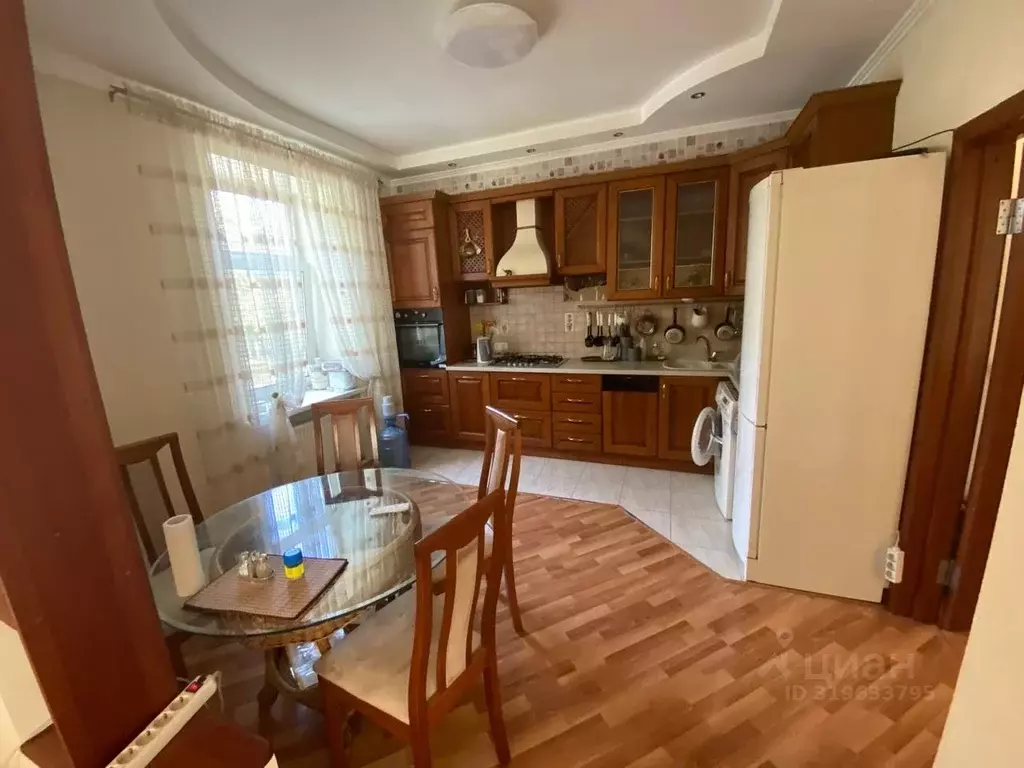 3-к кв. Татарстан, Казань ул. Гоголя, 25а (108.4 м) - Фото 1