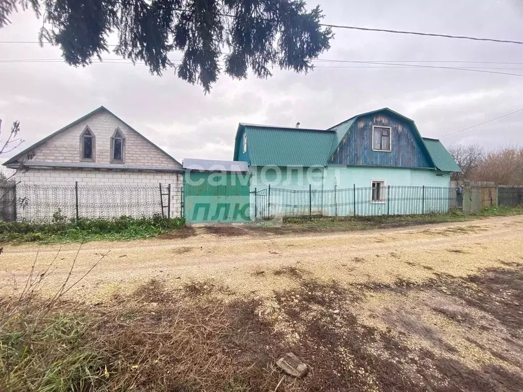 Дом в Липецкая область, Задонский муниципальный округ, с. Верхний ... - Фото 1