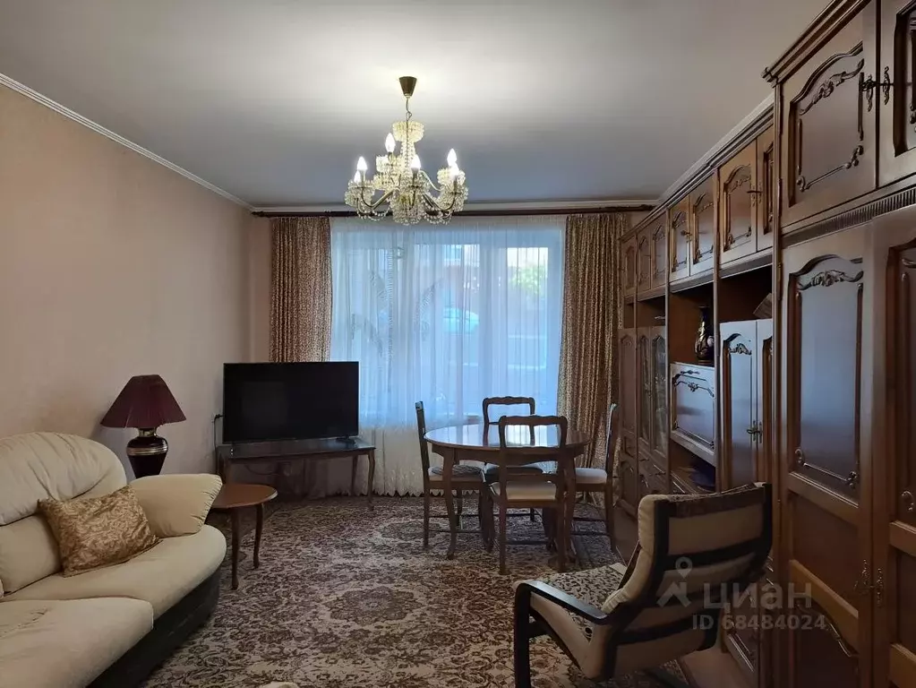 3-к кв. Башкортостан, Уфа ул. Зайнаб Биишевой, 11/2 (103.0 м) - Фото 0