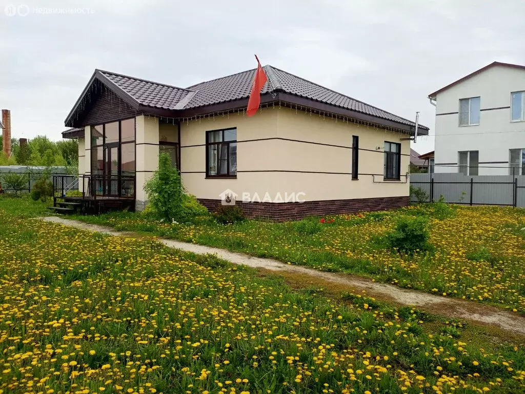 Дом в Бессоновский район, село Ухтинка, Рябиновая улица, 5А (120 м) - Фото 2