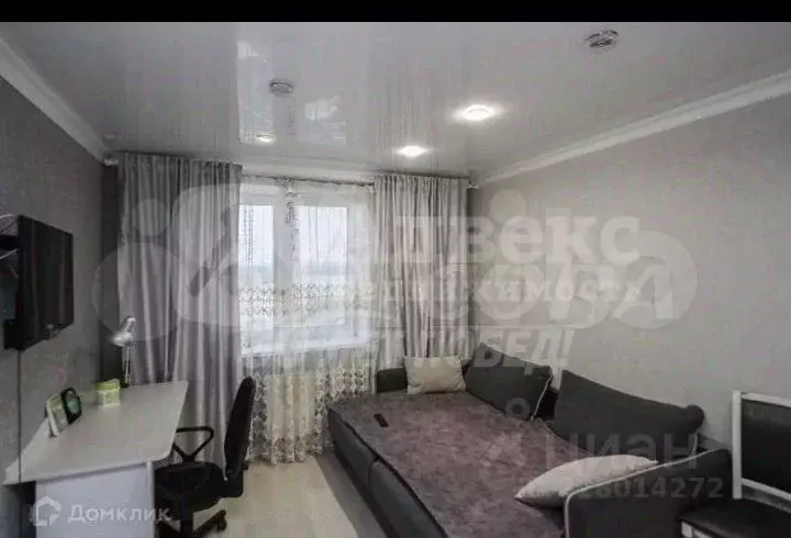 2-к кв. Тюменская область, Тюмень ул. Лесопарковая, 9 (61.2 м) - Фото 1