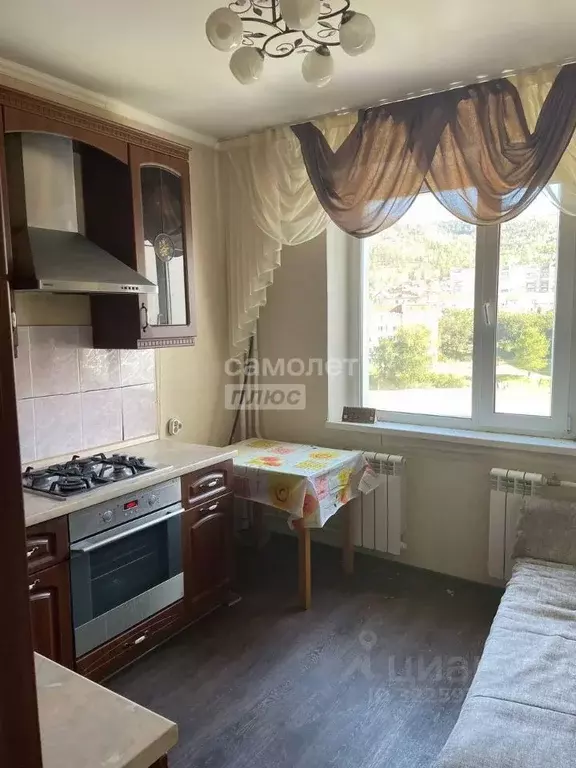 2-к кв. Челябинская область, Миасс ул. Академика Павлова, 27 (56.0 м) - Фото 1