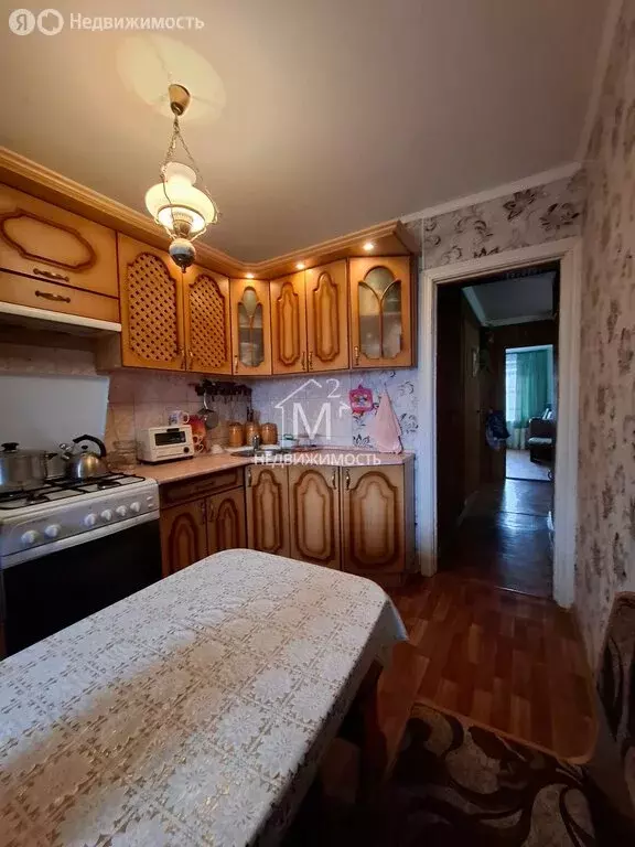 3-комнатная квартира: Балашов, улица Пушкина, 65 (61 м) - Фото 1