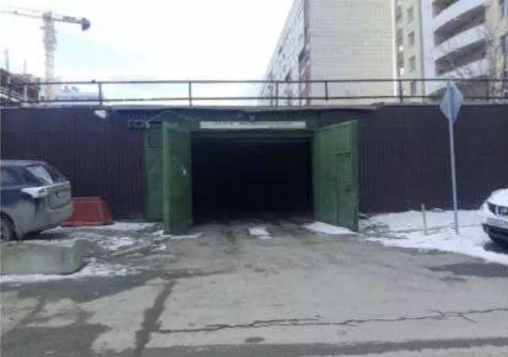 Гараж в Свердловская область, Екатеринбург ул. Машинная, 5А (18 м) - Фото 2
