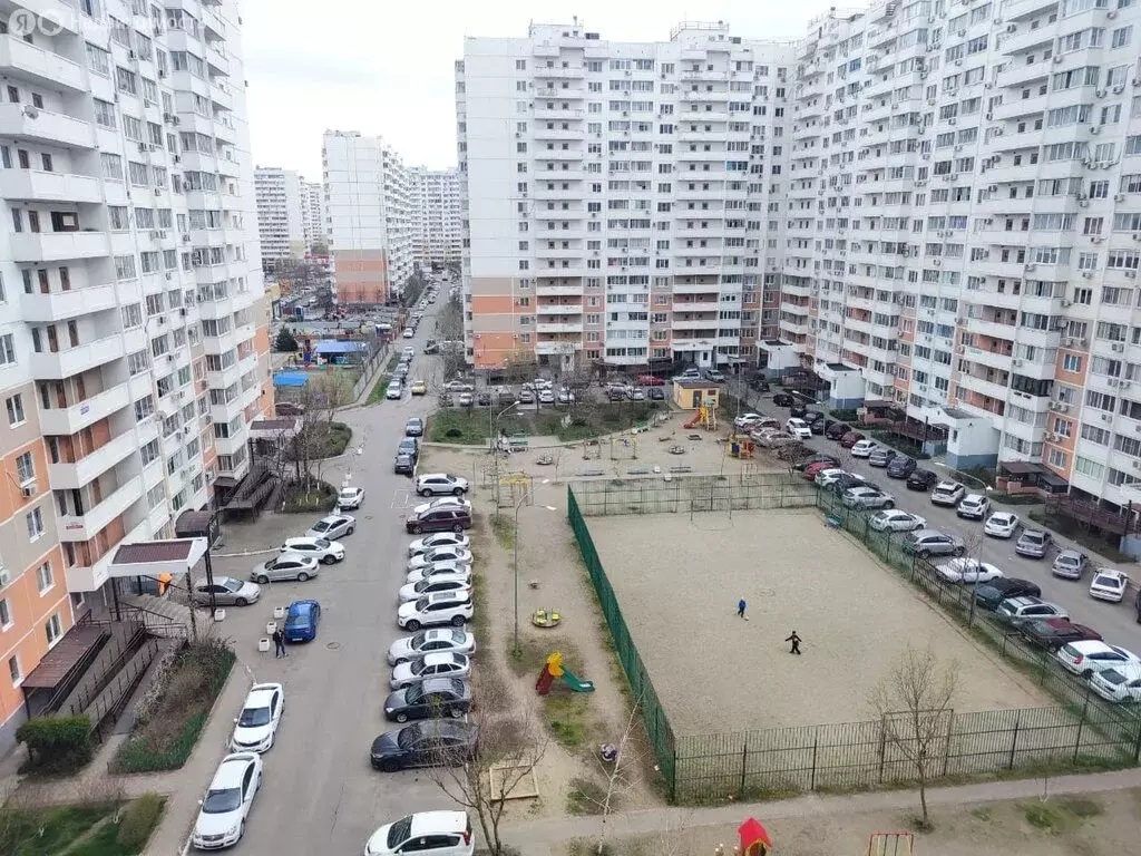2-комнатная квартира: Краснодар, Прикубанский внутригородской округ, ... - Фото 0