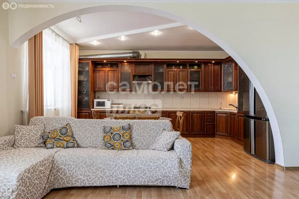 4-комнатная квартира: Казань, улица Мулланура Вахитова, 10 (141 м) - Фото 1