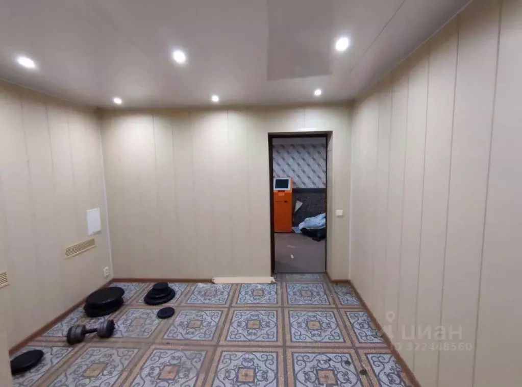 Помещение свободного назначения в Самарская область, Самара просп. ... - Фото 1