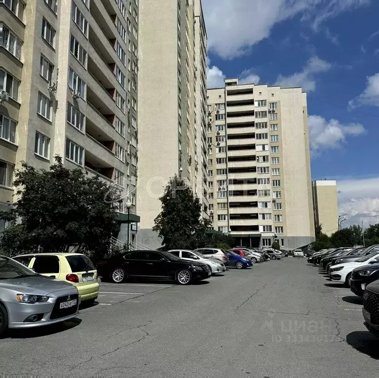 3-к кв. Тюменская область, Тюмень ул. Николая Зелинского, 24 (77.7 м) - Фото 1
