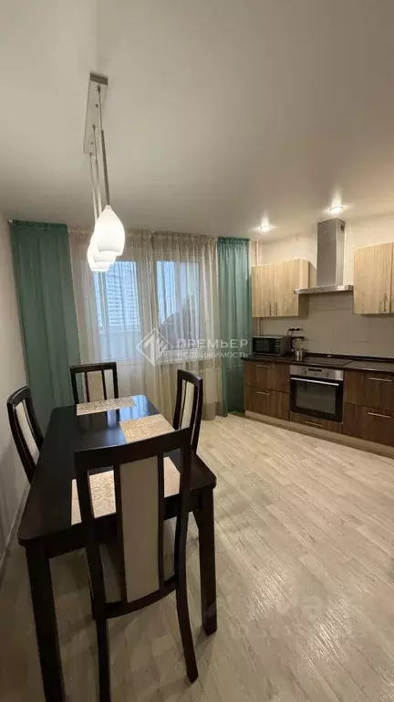 1-к кв. Кировская область, Киров ул. Ивана Попова, 56к1 (40.7 м) - Фото 1