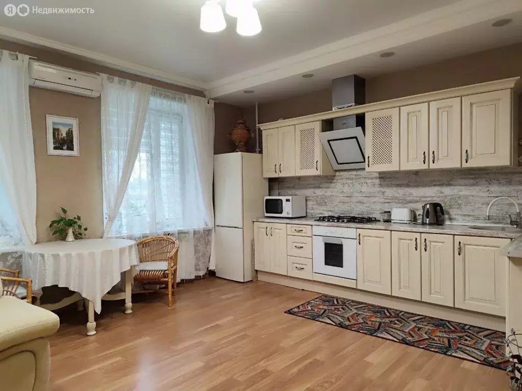 3-комнатная квартира: Пенза, улица Набережная реки Мойки, 41В (132.8 ... - Фото 2