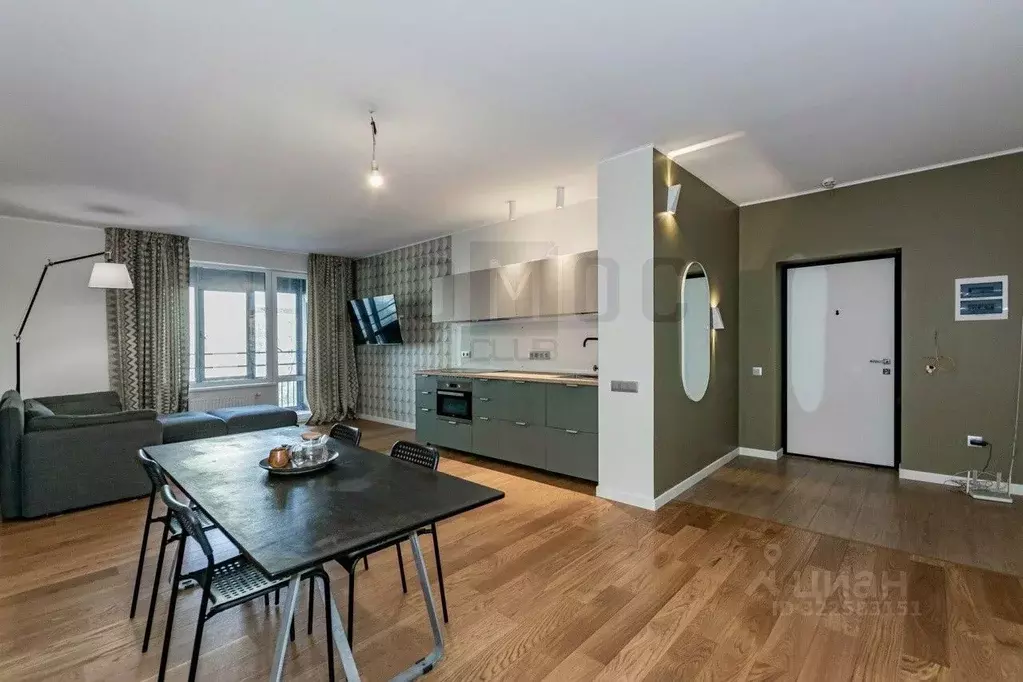 2-к кв. Свердловская область, Екатеринбург просп. Ленина, 99А (78.0 м) - Фото 2