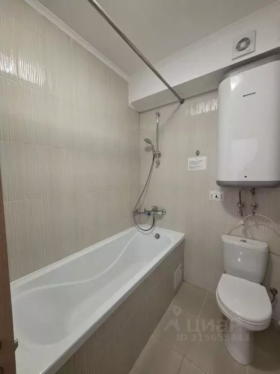 2-к кв. Крым, Ялта ул. Виноградная, 20 (62.0 м) - Фото 0