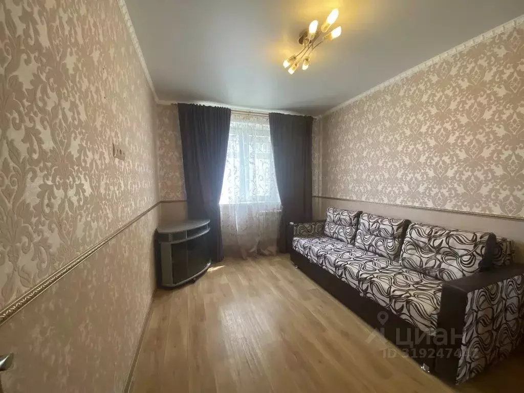 2-к кв. Тюменская область, Тюмень Солнечный проезд, 26 (59.0 м) - Фото 0
