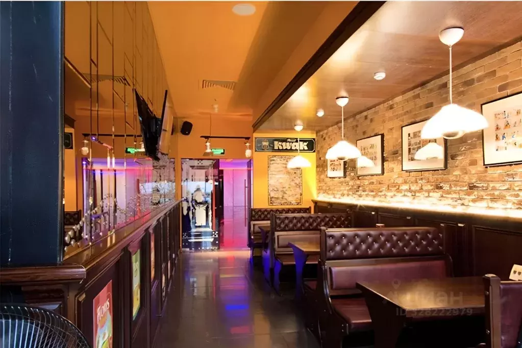 Помещение свободного назначения в Санкт-Петербург 10-я Васильевского ... - Фото 1