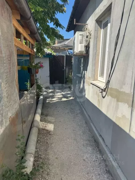 2-к кв. Крым, Белогорск ул. Луначарского, 3 (25.7 м) - Фото 0