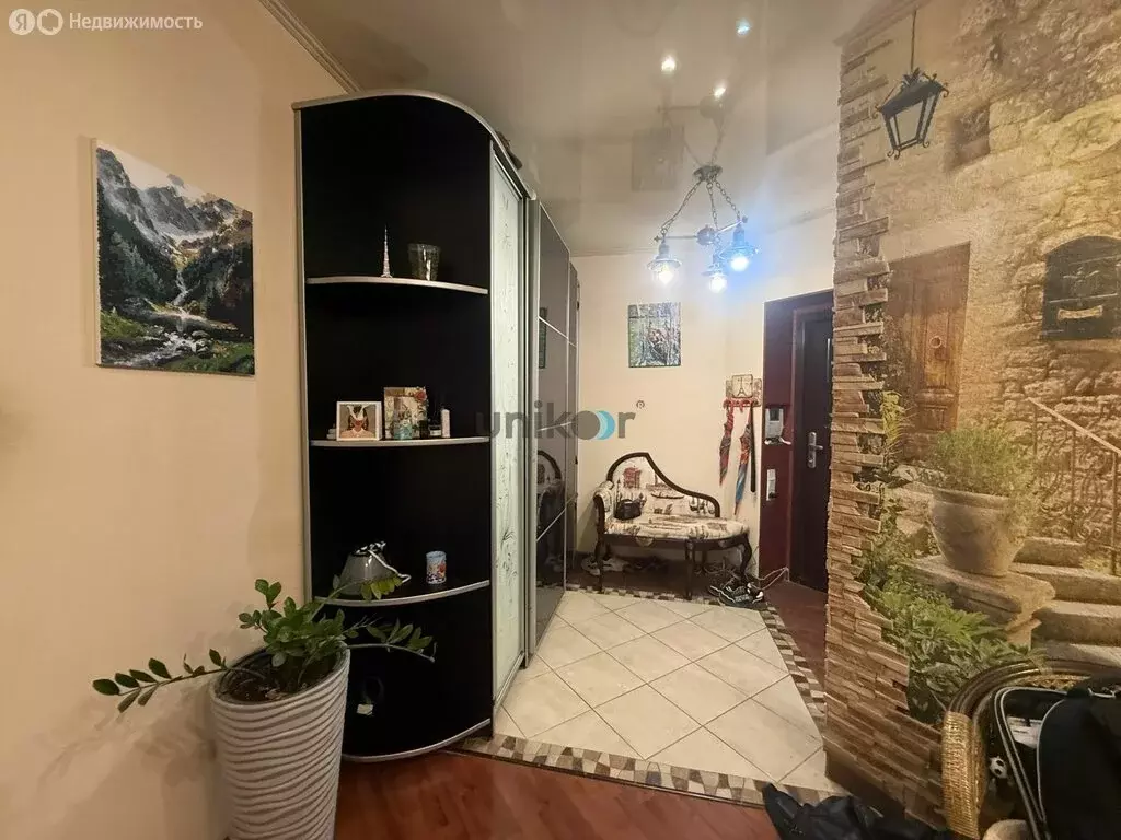 2-комнатная квартира: Уфа, улица Ветошникова, 131 (72 м) - Фото 0