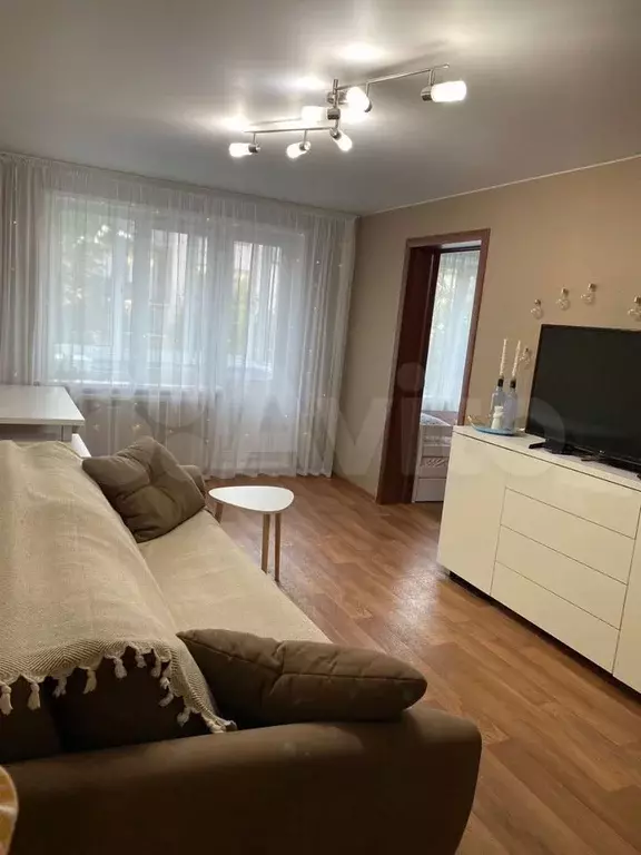 2-к. квартира, 45 м, 3/5 эт. - Фото 0