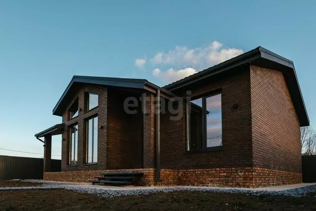 Дом в Краснодарский край, Ейское городское поселение, пос. Морской ул. ... - Фото 2