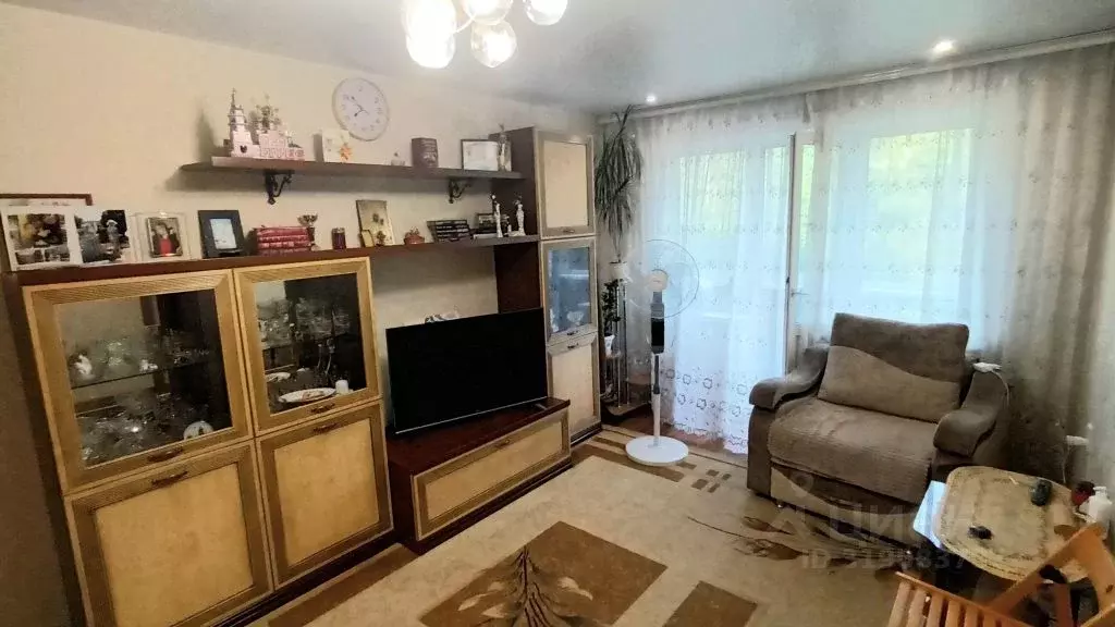 3-к кв. Кемеровская область, Новокузнецк ул. Циолковского, 56 (57.0 м) - Фото 0