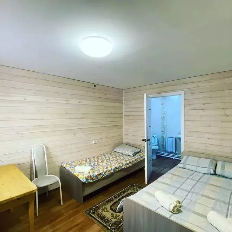 Комната Иркутская область, Ольхонский район, пос. Хужир ул. ... - Фото 1
