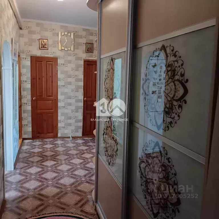 Дом в Новосибирская область, Новосибирск Дивногорская ул., 104 (75 м) - Фото 1
