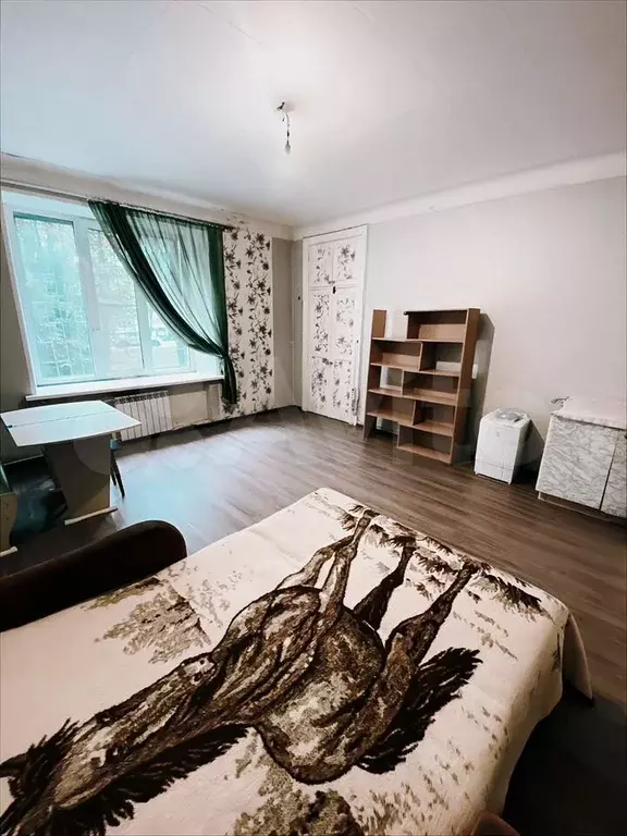 Комната 20 м в 3-к., 1/5 эт. - Фото 0