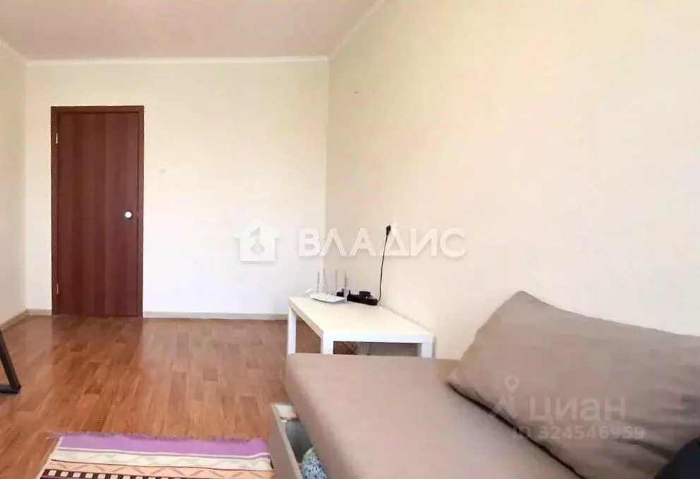 2-к кв. Калужская область, Калуга ул. Петра Тарасова, 31 (56.1 м) - Фото 2