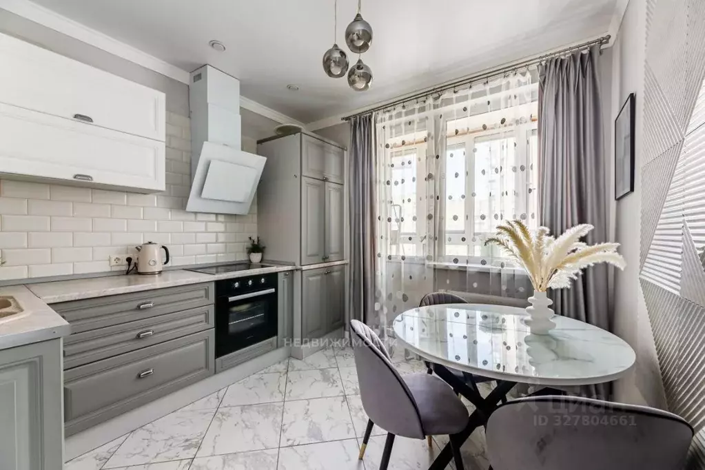 2-к кв. Татарстан, Казань просп. Победы, 139к2 (64.6 м) - Фото 1