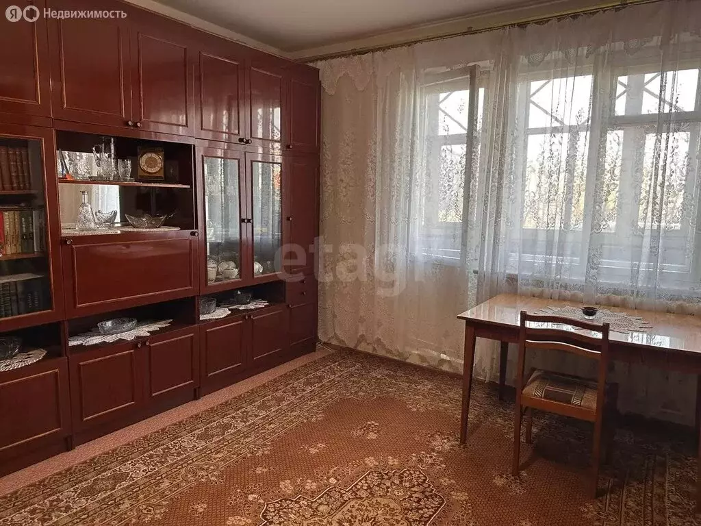 3-комнатная квартира: Нижний Тагил, улица Юности, 53 (63.8 м) - Фото 2