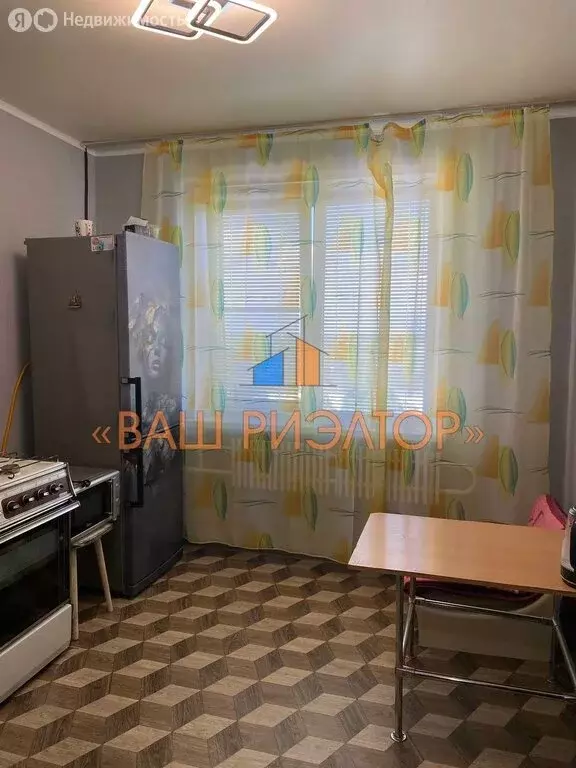 1-комнатная квартира: Губкин, улица Кирова, 67А (39 м) - Фото 2