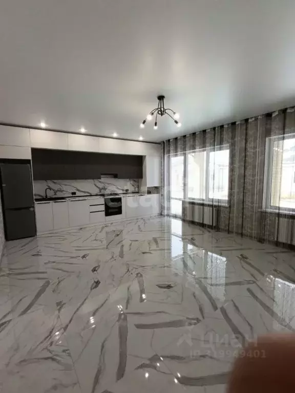 Дом в Ставропольский край, Михайловск Шпаковский район, ул. Владимира ... - Фото 1