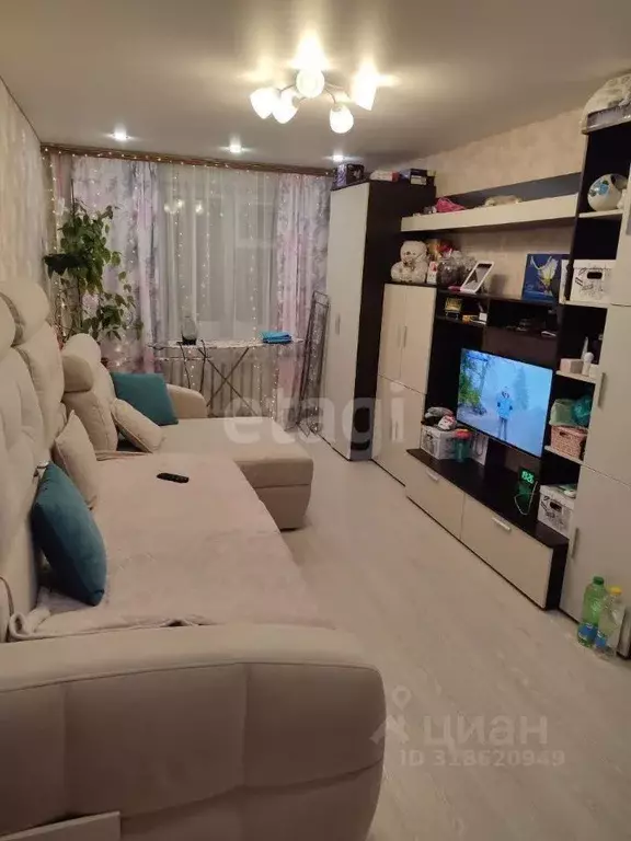 2-к кв. Самарская область, Жигулевск ул. Гоголя, 10 (47.0 м) - Фото 0