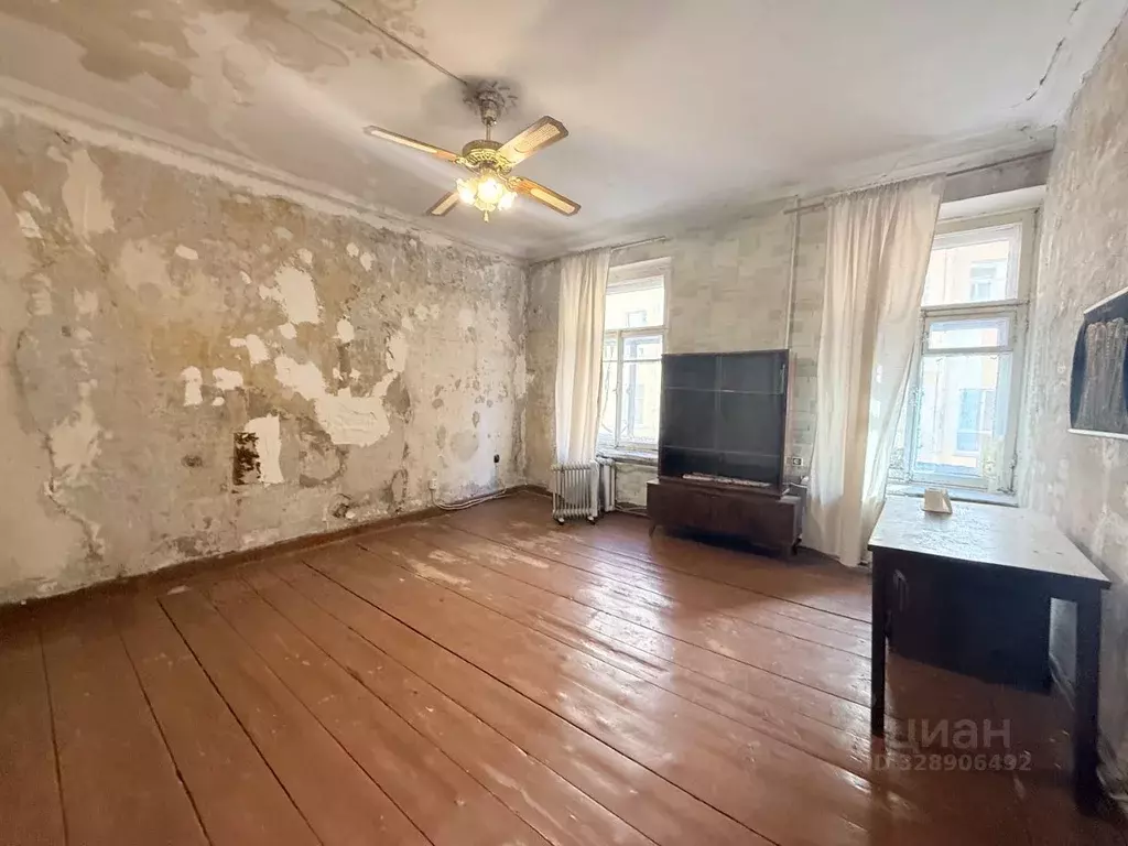 Комната Санкт-Петербург Владимирский просп., 10 (23.0 м) - Фото 1