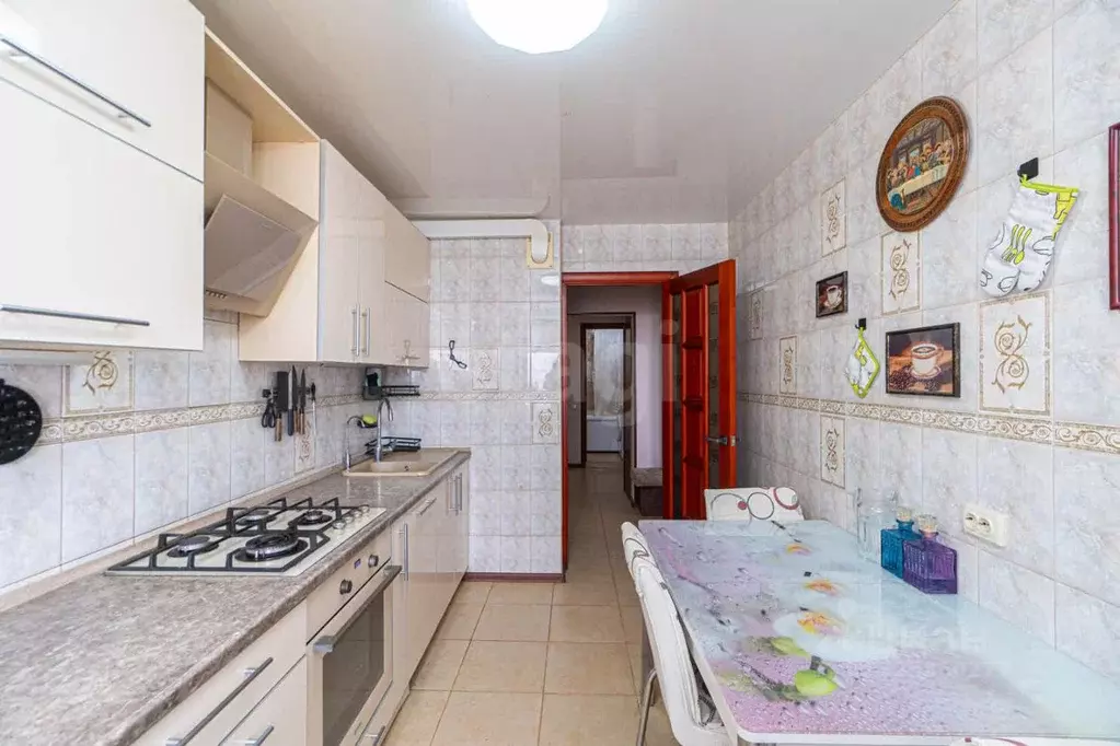 3-к кв. Севастополь ул. Астана Кесаева, 5/8 (73.7 м) - Фото 1